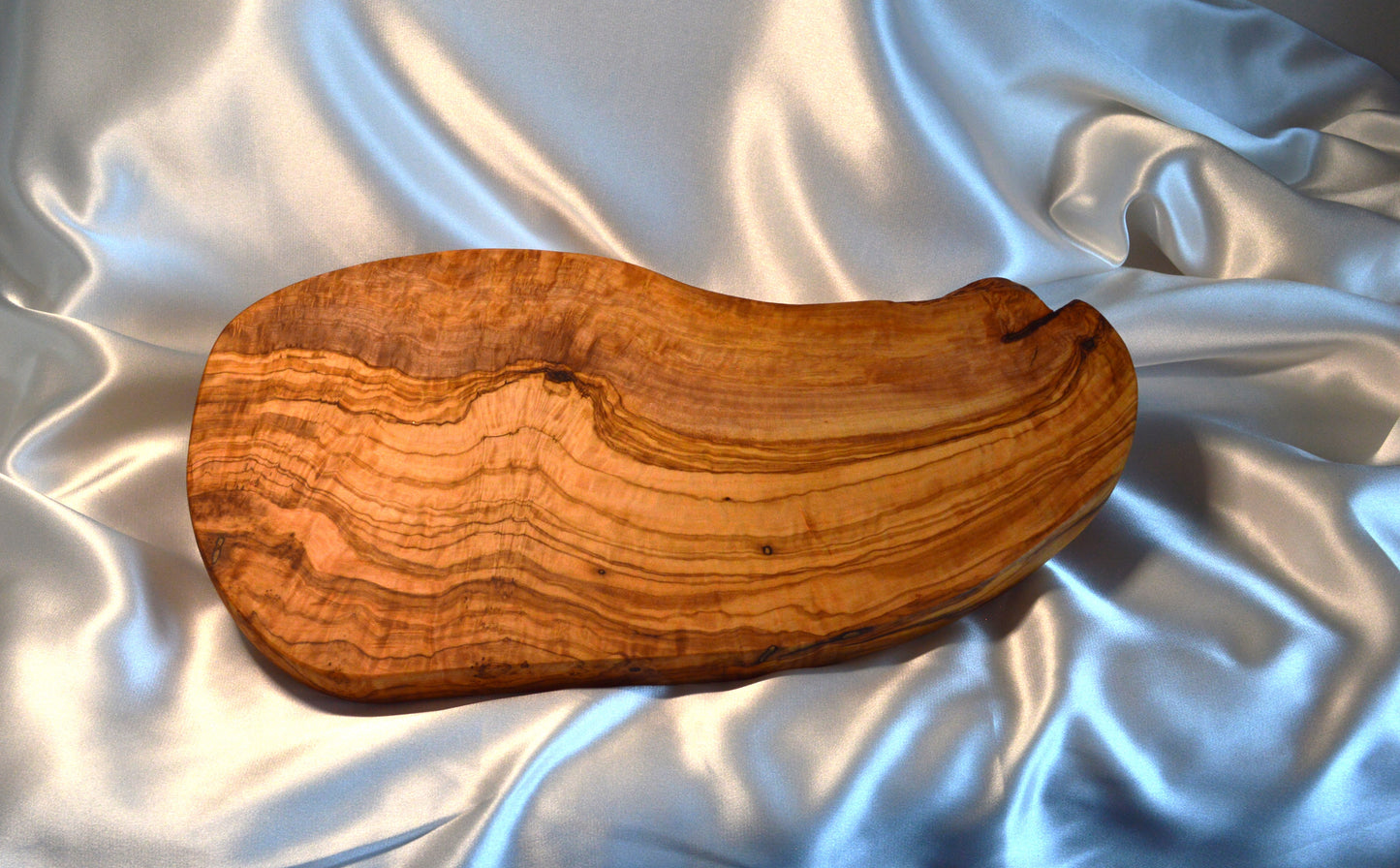 Petite planche en bois d'olivier